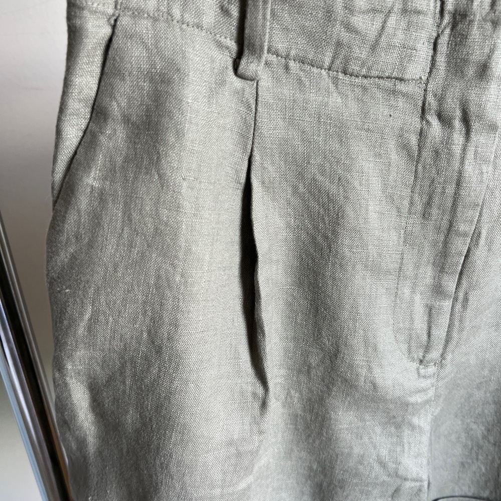 & Other Stories Tailored Wide-Leg Linen Shorts in Size 2 - Picture 5 of 13